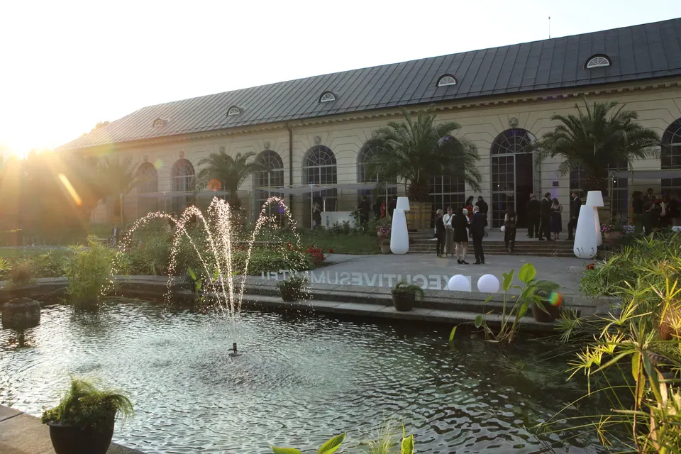 A fountain in the garden during the Innovative Leader gala